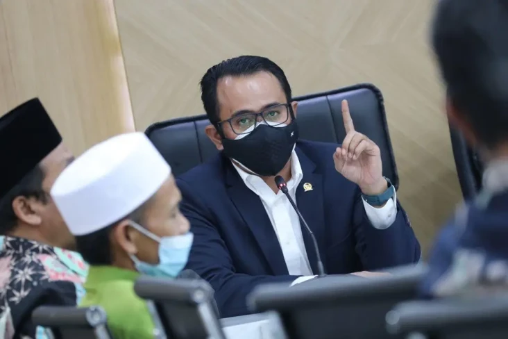 Komisi III : Perangi...
