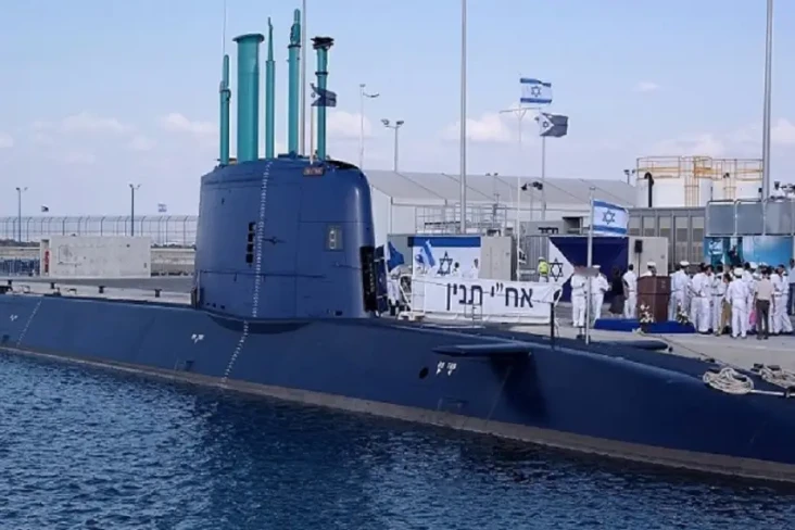 Israel Pesan 3 Kapal...