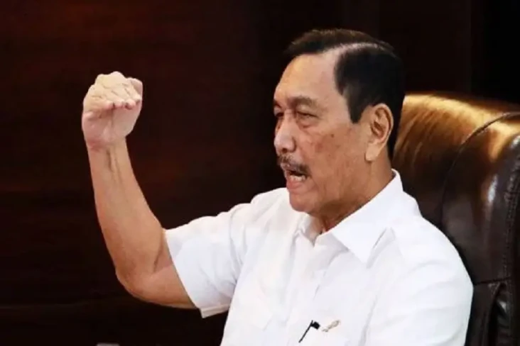 Luhut: Teater Perang...