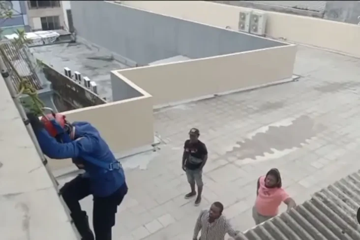 Diduga Hindari Razia,...