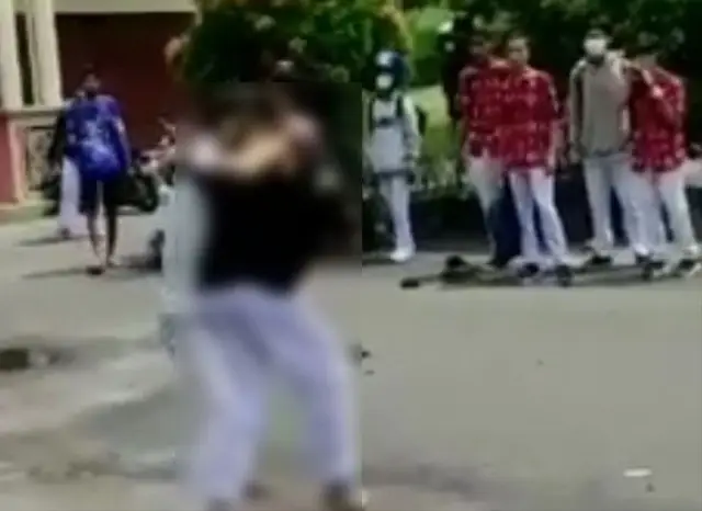 Viral! Duel Pelajar...