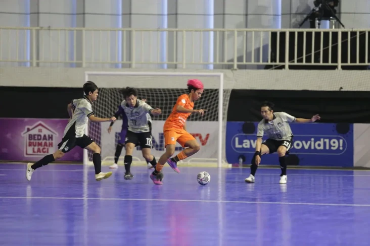 Halus Menang Tipis atas...