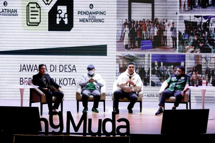 Peringati Harlah Ke-49...
