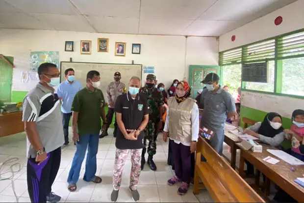 Vaksinasi Anak di Pangkep...
