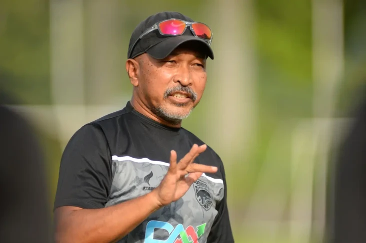 Borneo FC Resmikan Fakhri...