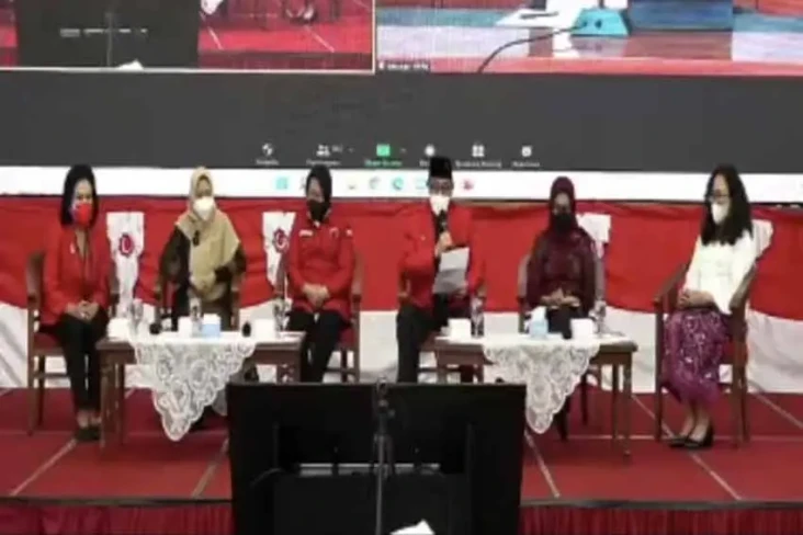 Sejumlah Kalangan Sebut...