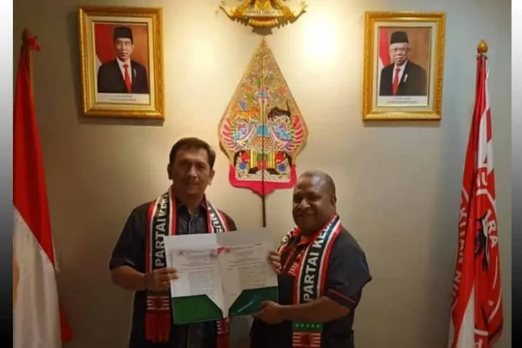 Eks Bupati Pegunungan...