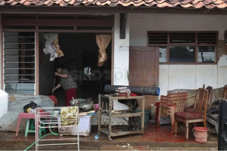 Banjir di Tegal Alur...