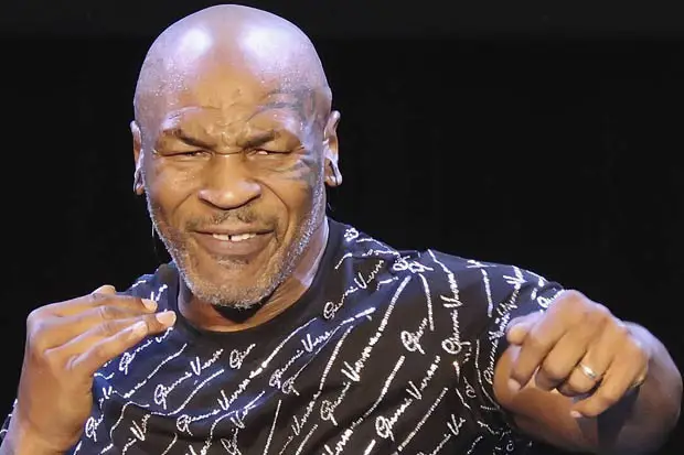 Mike Tyson Tak Tertarik...