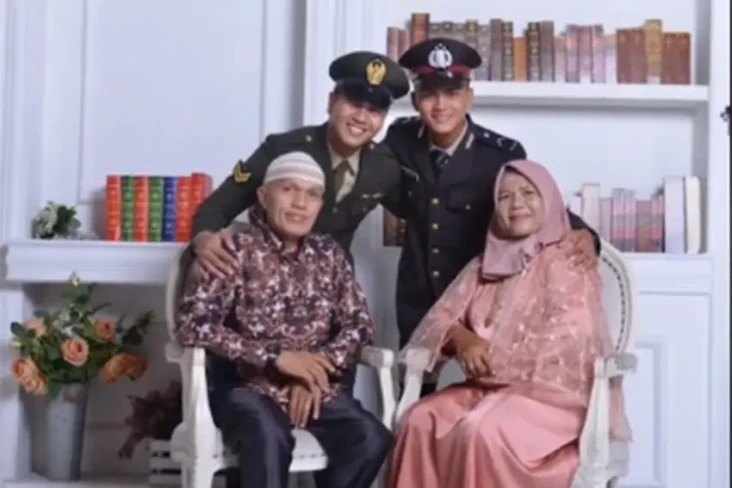 Viral! Kisah Haru Anak...