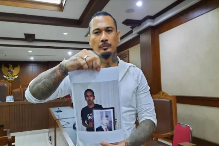 Usai Jalani Sidang,...