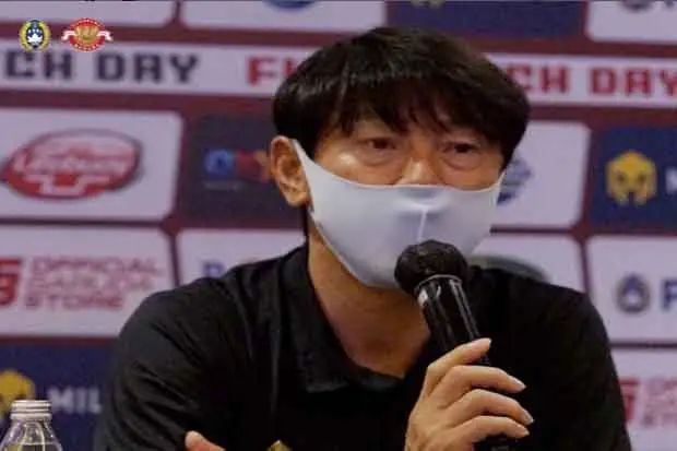 Shin Tae-yong Kesal...