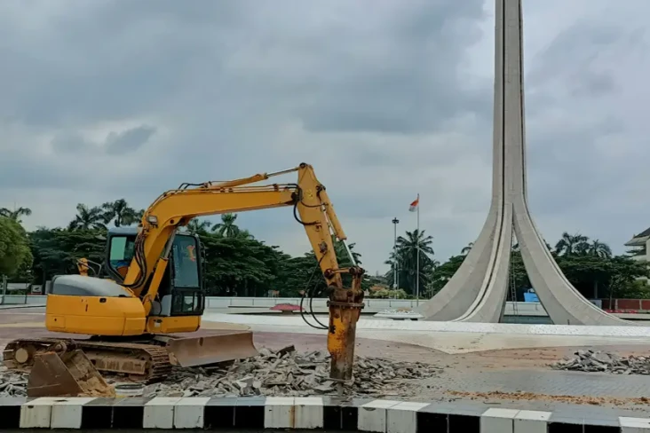 Anggaran Revitalisasi...