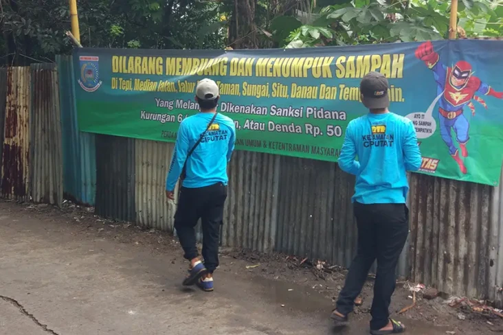 TPS Liar Bikin Kumuh,...