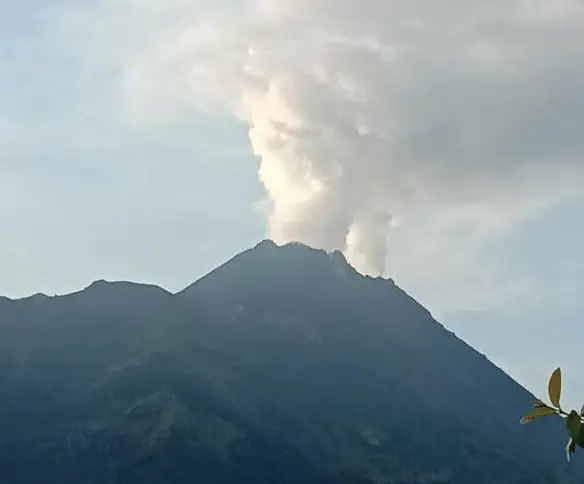 PVMBG Sebut Ada Ancaman...