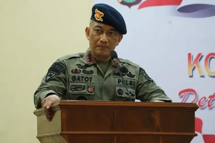 Profil Kombes Gatot...