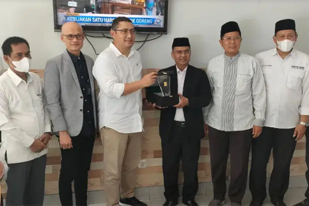 Pegadaian Kenalkan Produk...