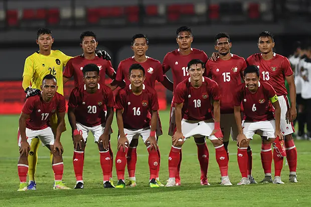 Timnas Indonesia Tantang...