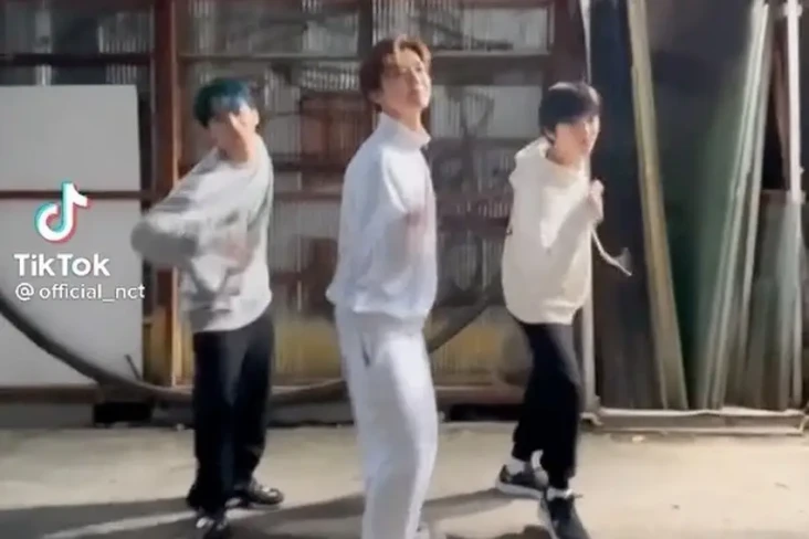 NCT Dream Joget Mendung...