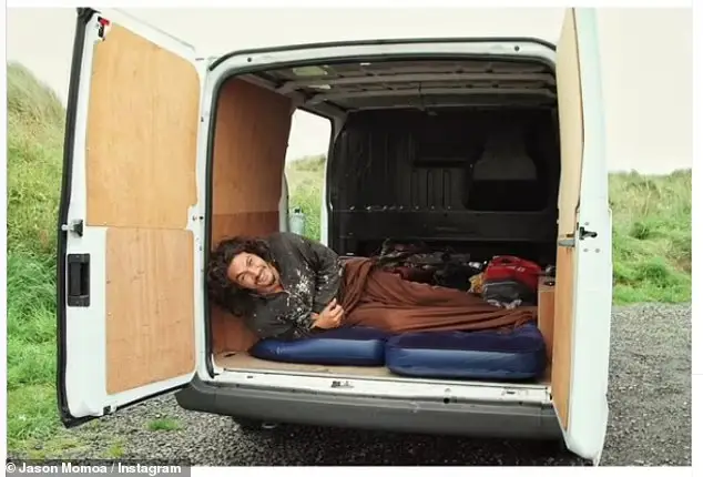 Cerai, Jason Momoa Sang...