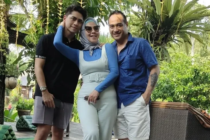 Diam-diam ke Apartemen...