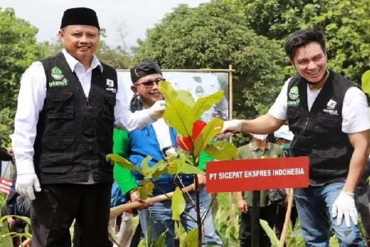 SiCepat Resmikan Program...