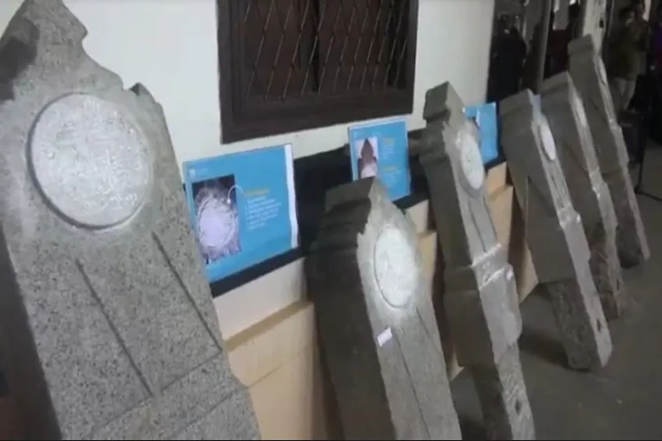 6 Nisan Kuno di Pasar...