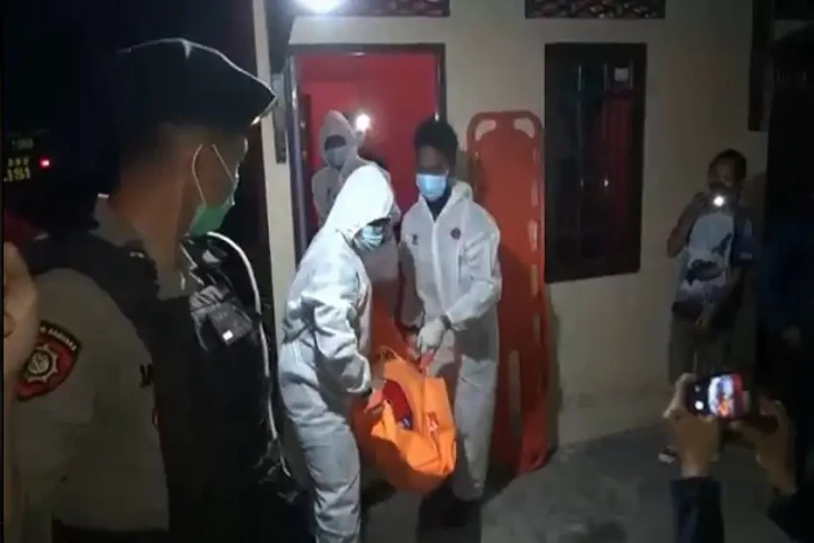 Usai Cerai dari Istrinya,...