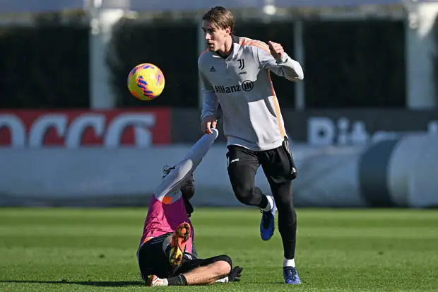 Vlahovic ke Juventus,...