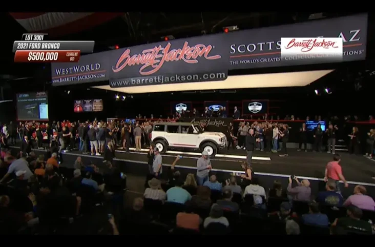 Ford Bronco Pope Terjual...