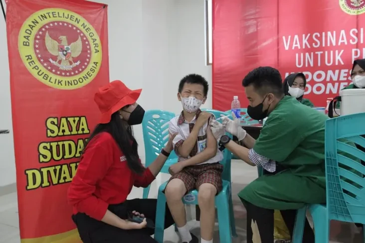 Binda Riau Gelar Vaksinasi...