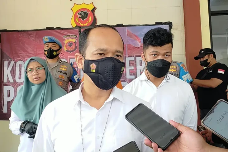 Aniaya Pemuda hingga...