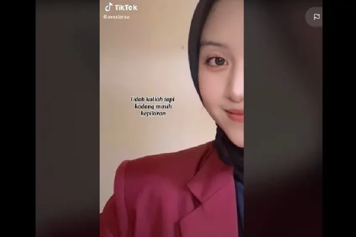 Viral, Mahasiswi Cantik...