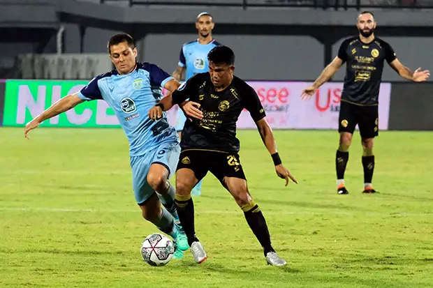 Hasil Persela vs Arema...