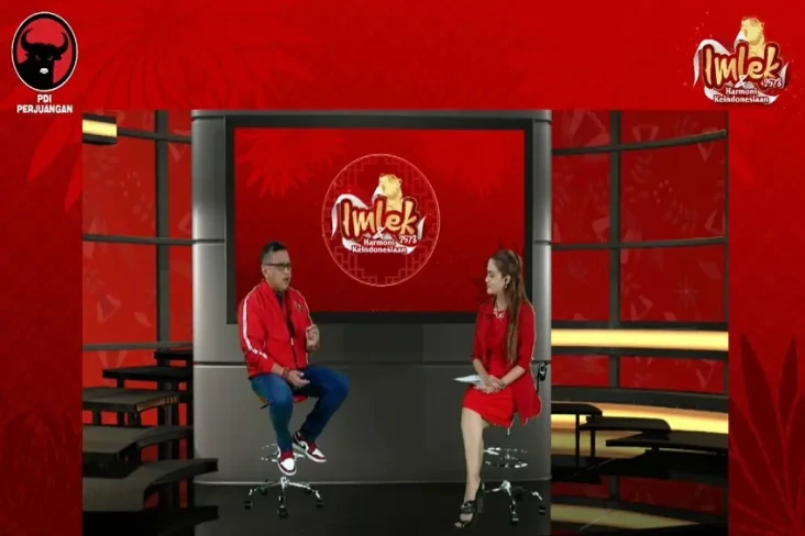 Rayakan Tahun Baru Imlek,...