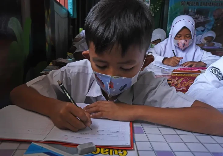 PPKM Diperpanjang, Begini...