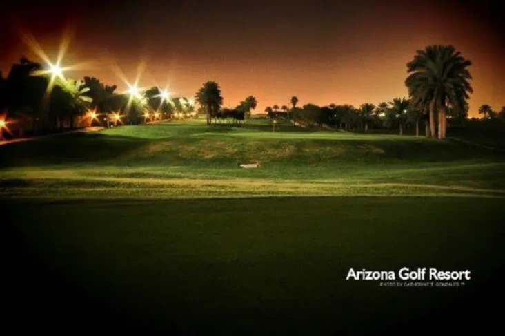 Lapangan Golf Mewah...