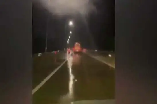 Motor Masuk Tol Madiun...