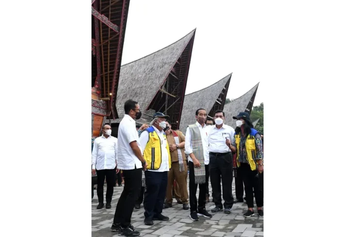 Revitalisasi Kampung...