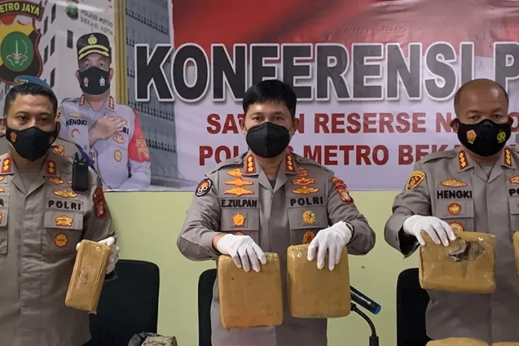 Polisi Bongkar Penyelundupan...