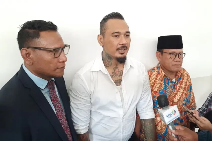 Adam Deni Ditangkap...