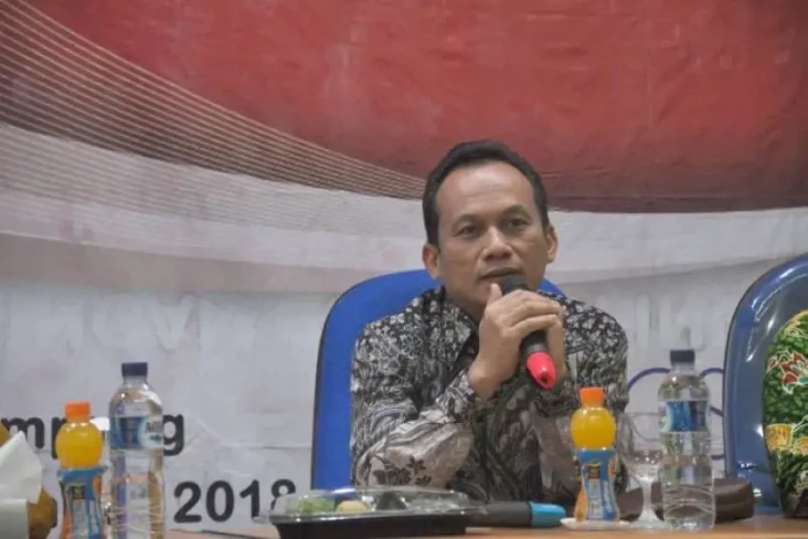 Ukay Karyadi Terpilih...