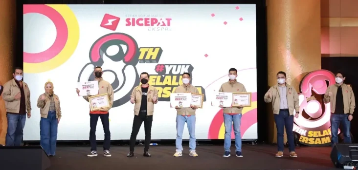 SiCepat Ekspres Siap...