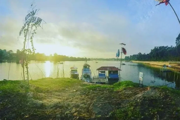 5 Pulau Terangker di...