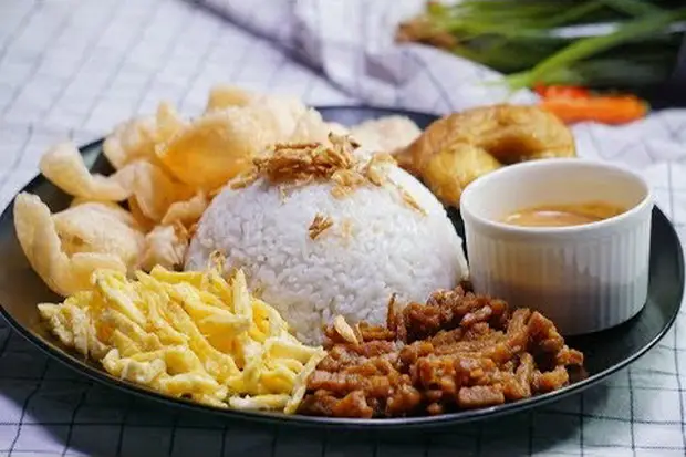 Sejarah Nasi Uduk, Berawal...