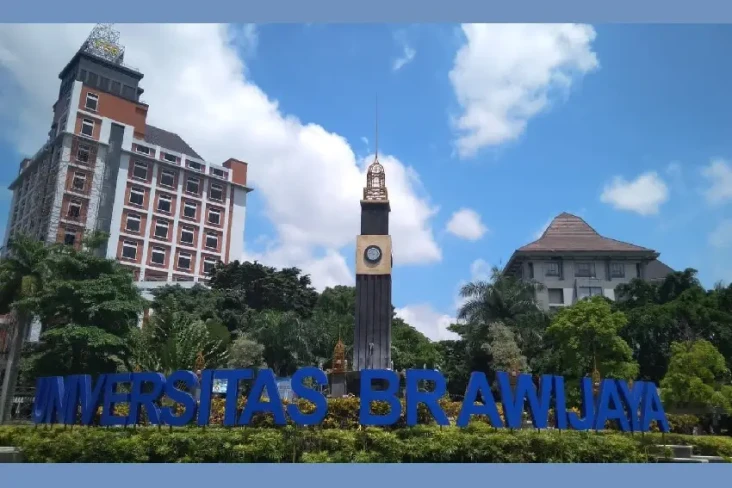 Di Depan Mahasiswa UB,...
