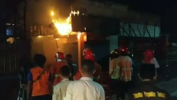Pasuruan Geger! Gudang...