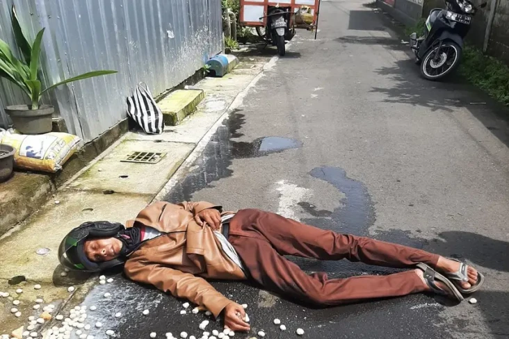 Viral Pedagang Bakso...