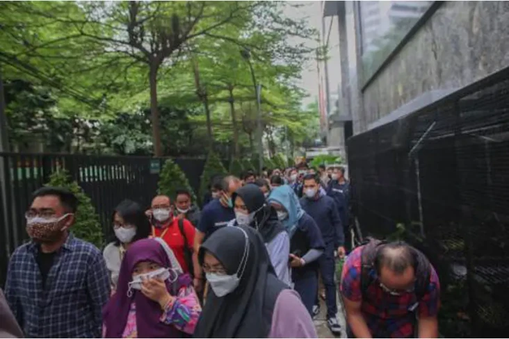 Jakarta Diguncang Gempa,...