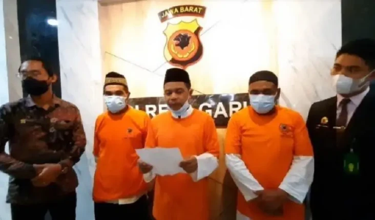 3 Jenderal NII Ditangkap...